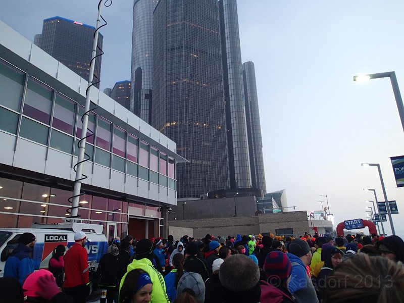 2014 Autoshow Shuffle 5K 034.JPG - 2014 Autoshow Shuffle 5K in Detroit Michigan. A cold day along the river, but accompanied by a great sunrise! Out and back on the River Greenway.